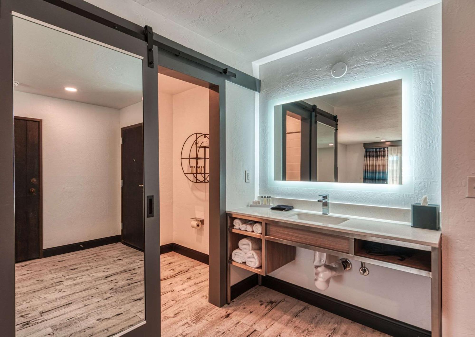 Casa Via Mar Inn, Ascend Hotel Collection Port Hueneme Kültér fotó